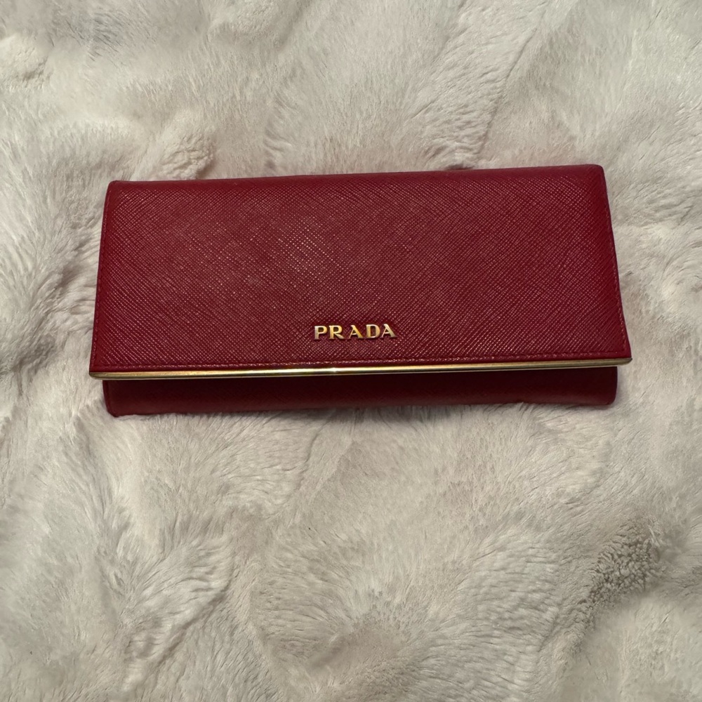 Prada Women’s Rossi Red Saffiano Leather continental wallet with ID insert